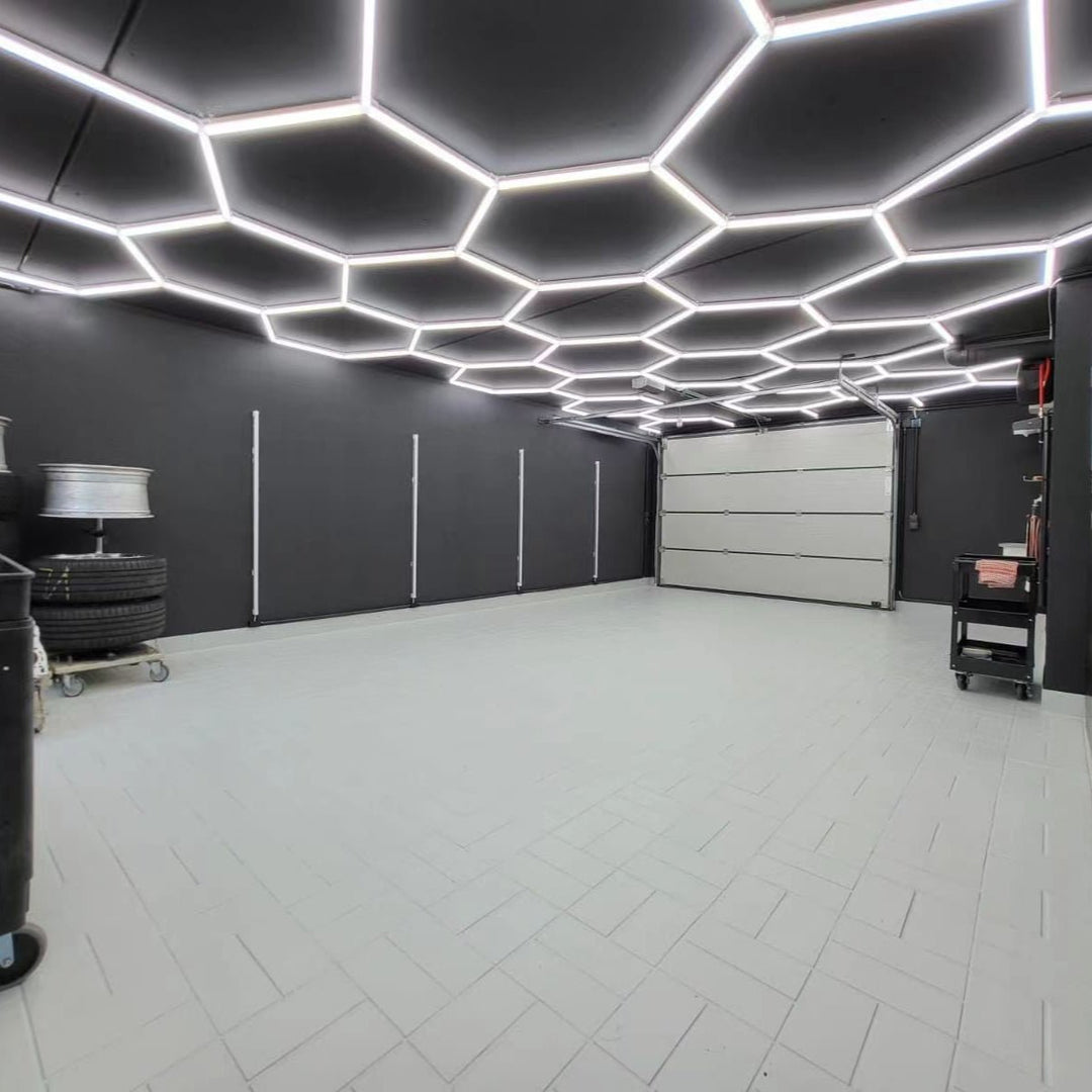 Hexagon Lights – 23 - Grid LED Garage Lighting (13.8' × 12.8' / 4.2 m × 3.9 m) for Garages or shops – HEXLEDLIGHTING – Pic 2