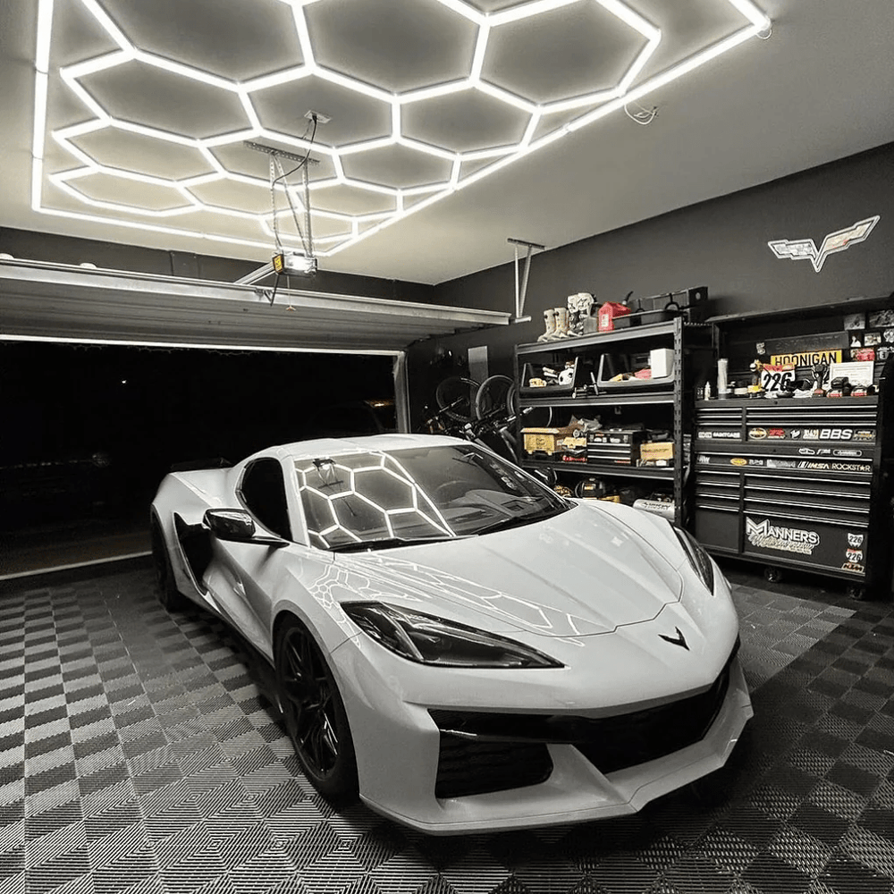 Dimmable Hexagon Lights – 15 Grid Border LED Garage Lighting (15.7' × 7.9' / 4.8 m × 2.4 m) for Garages –HEXLEDLIGHTING Pic 6
