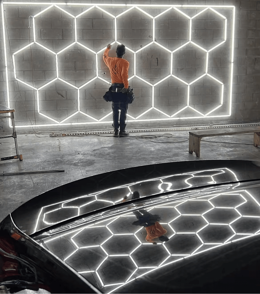Dimmable Hexagon Lights – 15 Grid Border LED Garage Lighting (15.7' × 7.9' / 4.8 m × 2.4 m) for Garages –HEXLEDLIGHTING Pic 3