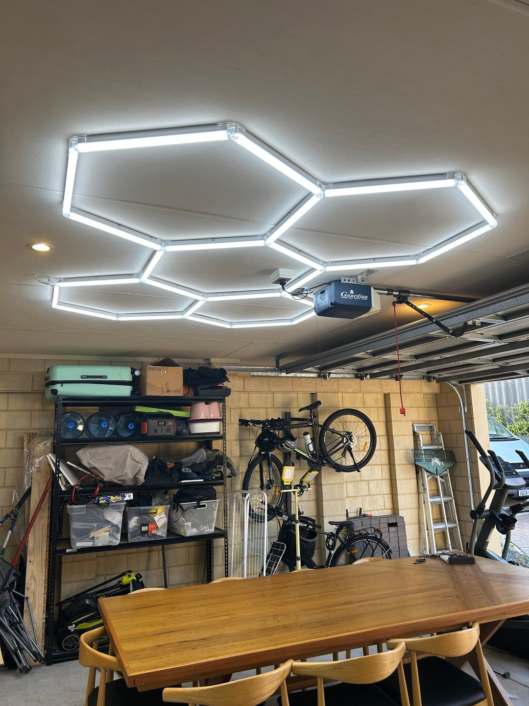 Dimmable Hexagon Lights – 5 Grid LED Garage Lighting (7.9' × 5.3' / 2.4 m × 1.6 m) for Garages – HEXLEDLIGHTING – Pic 6
