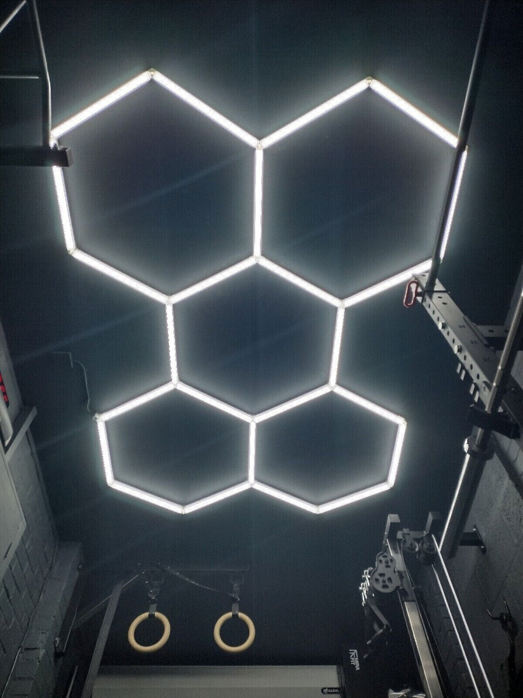 Dimmable Hexagon Lights – 5 Grid LED Garage Lighting (7.9' × 5.3' / 2.4 m × 1.6 m) for Garages – HEXLEDLIGHTING – Pic 13