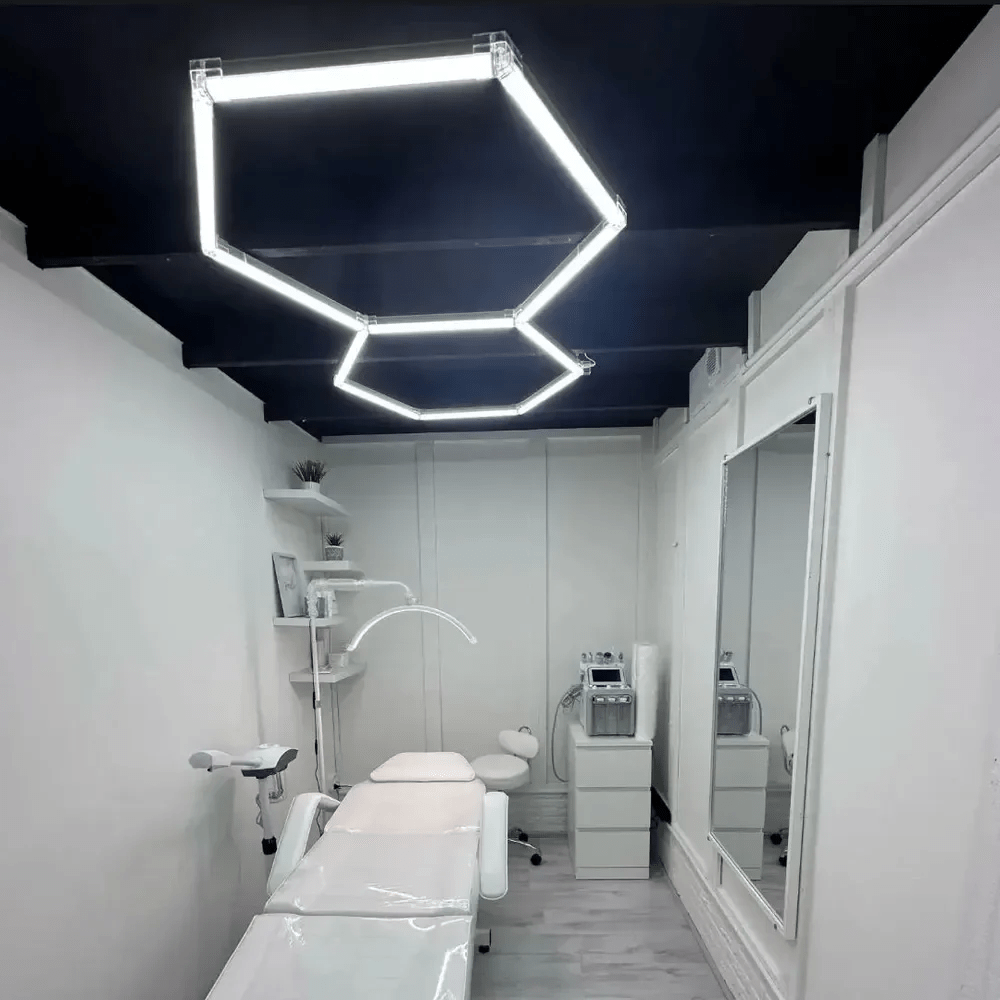 Hexagon Lights – 2 - Grid LED Garage Lighting (5.3' × 3.1' / 1.6 m × 0.95 m) for Garages or shops – HEXLEDLIGHTING – Pic 3